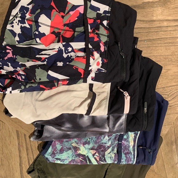 Lot of Lululemon speed shorts- 3 pair - Picture 2 of 8